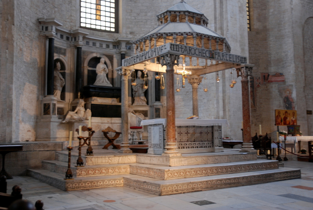 Basilique Saint-Nicolas, Bari, Pouilles, Italie.