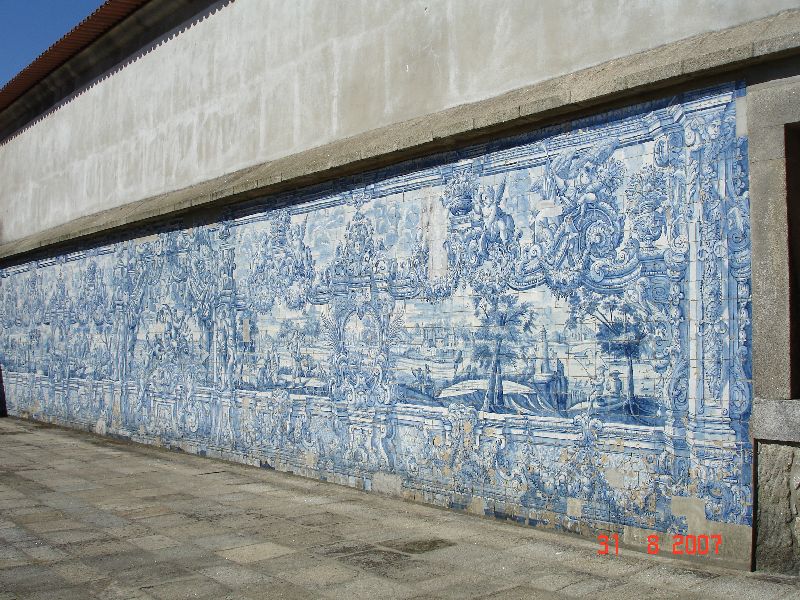 Des murs d’azulejos à l’infini… Sé de Porto, Portugal.