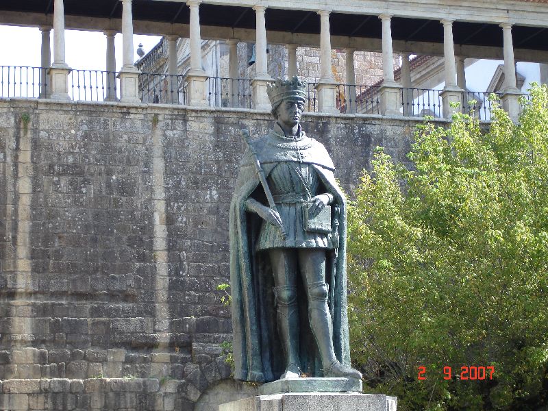 Statue en l’honneur du roi Duarte 1er , Édouard 1er, Viseu, Portugal.