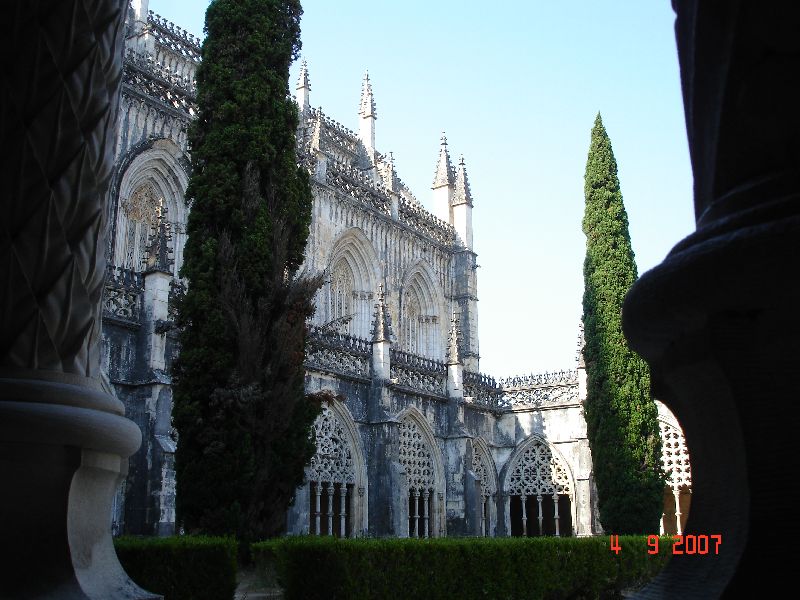 Cloître royal de l’abbaye dominicaine de Santa Maria da Vitória, Batalha, Portugal.