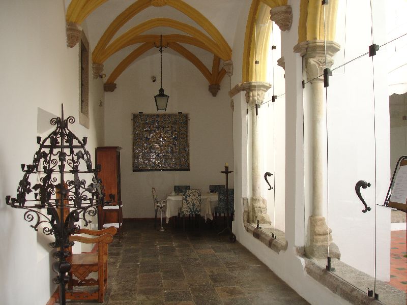 Salle à dîner de la pousada d’Évora, Portugal.