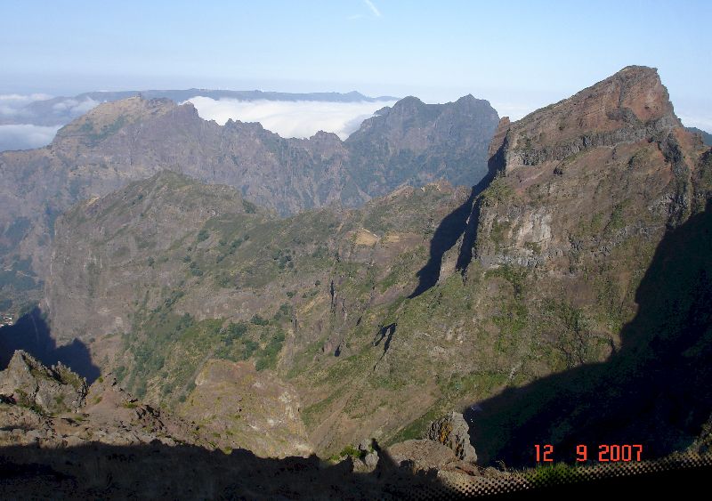 Vue du Pico do Ariero, Madère, Portugal.