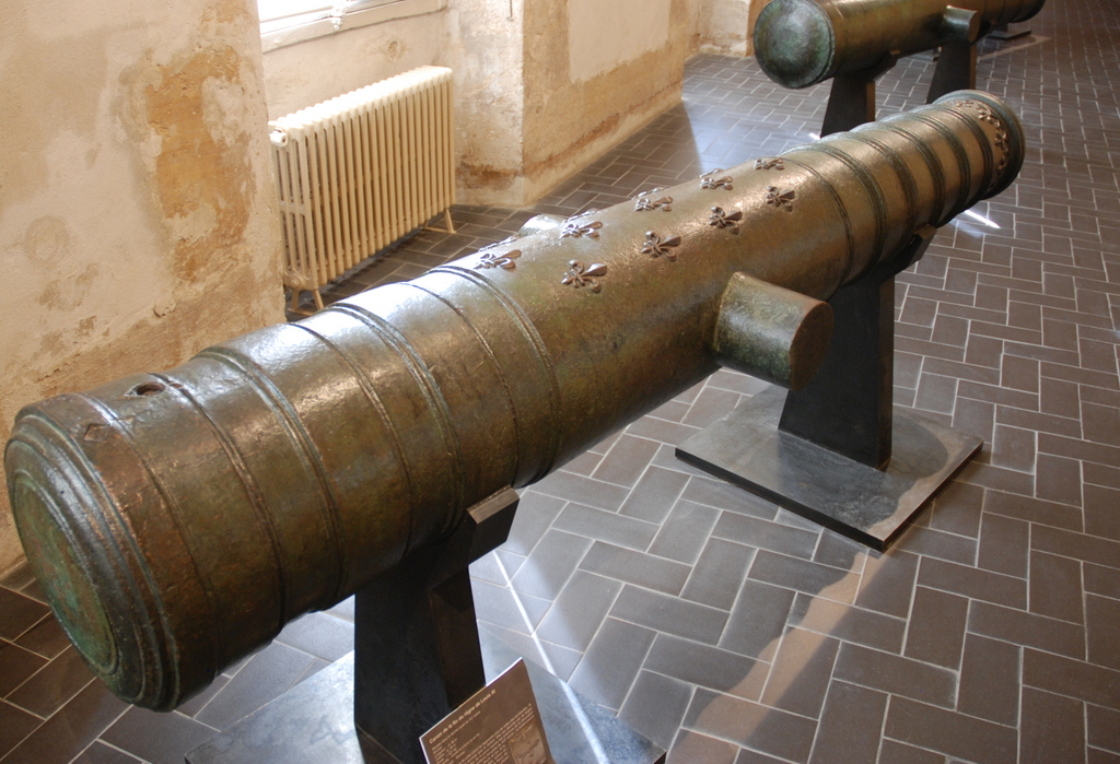 Musée de l’armée, Hôtel royal des Invalides, Paris, France. Musée de l’Armée, Hôtel royal des Invalides, Paris, France.