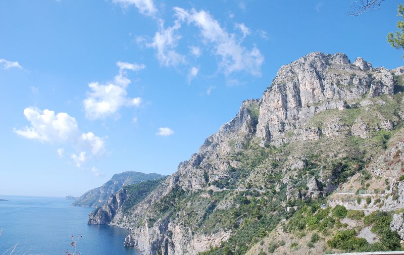 La montagne tout près de Positano, Italie.