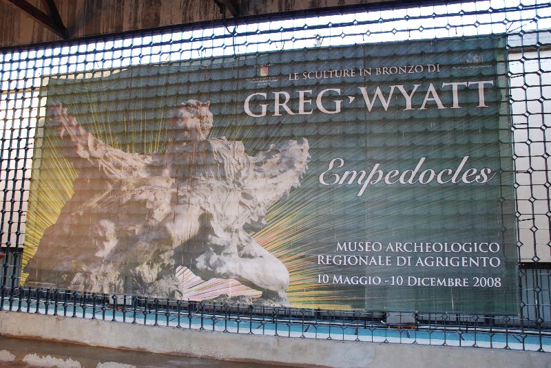 Exposition consacrée à Greg Wyatt au Museo Archelogico Regionale d’Agrigente, Italie.