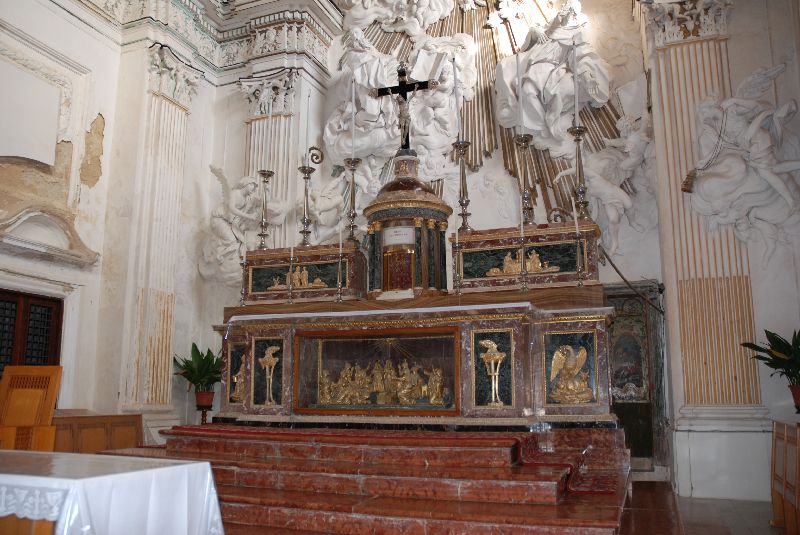 Intérieur de l’église du Convento di Santo Spirito, Agrigente, Italie.