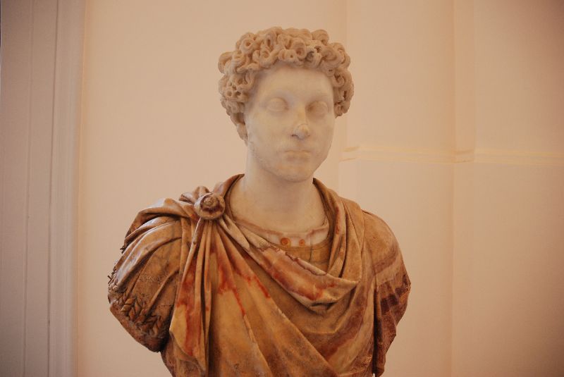 Marc Aurèle, Musée archéologique national de Naples, Italie.