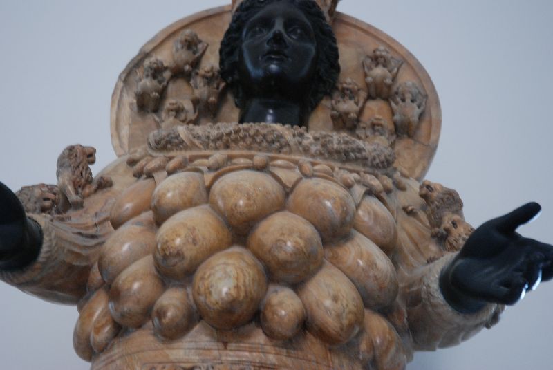 Artémis d’Éphèse, Musée archéologique national de Naples, Italie.