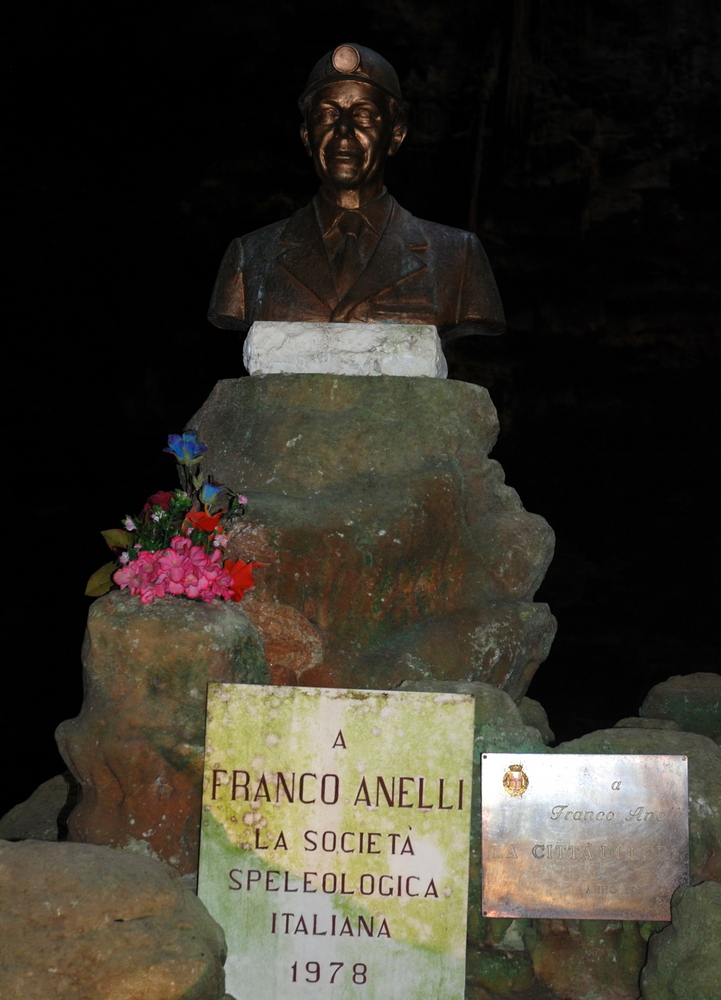 Franco Anelli, Castellana Grotte, Pouilles, Italie.