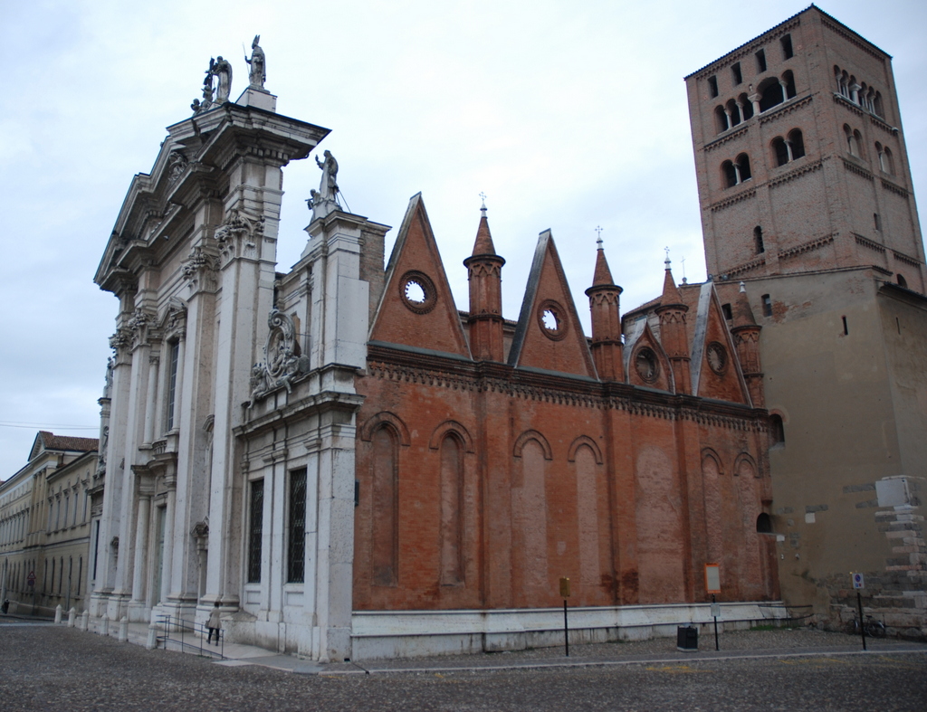 Cathédrale de Mantoue, Piazza Sordello, Mantoue, Lombardie, Italie.