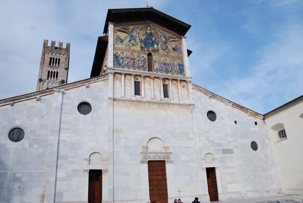  Basilica di San Frediano, Lucques, Toscane, Italie.