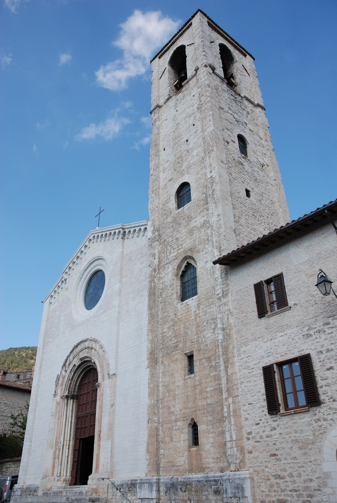 Chiesa di San Giovanni, Gubbio, Ombrie, Italie.