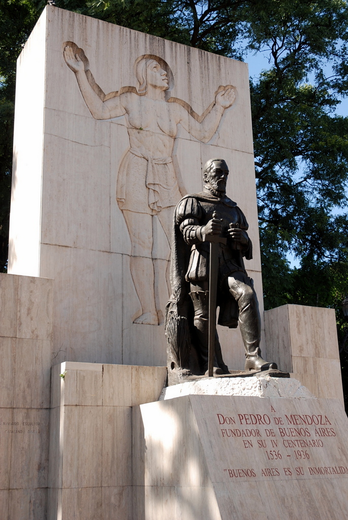 Monument Pedro de Mendoza, Buenos Aires, Argentine