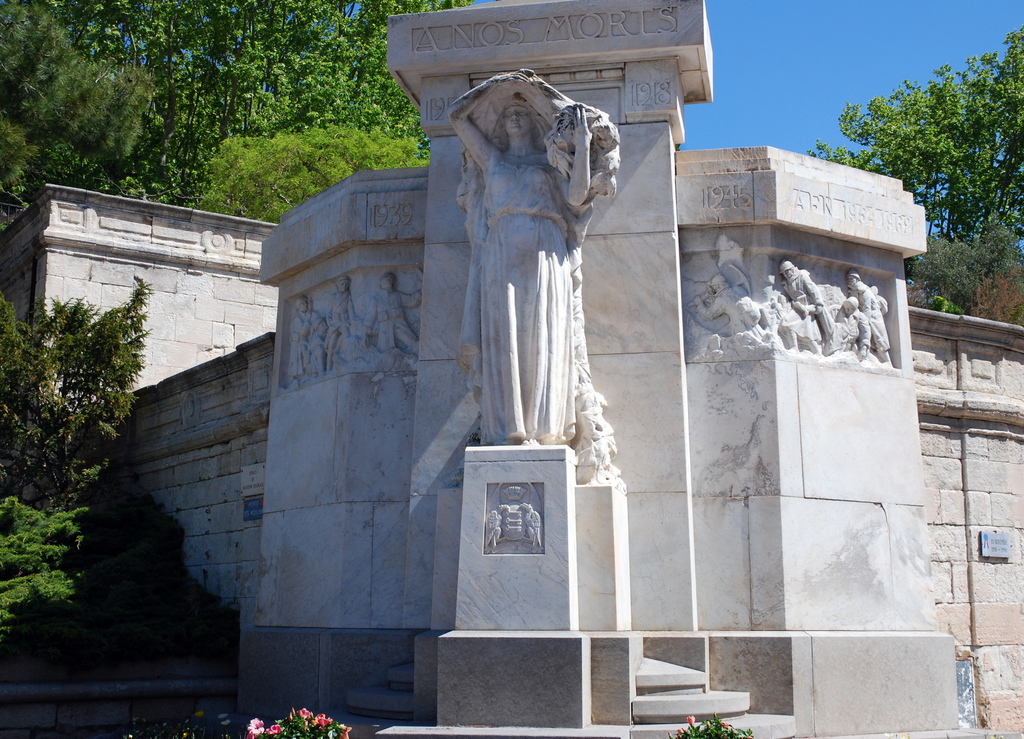 Monument aux morts de la guerre 1914-1918, Avignon, France