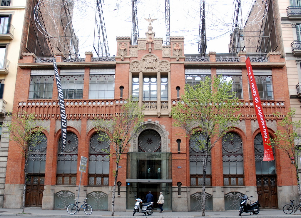Fundació Antoni Tàpies, Barcelone, Espagne.