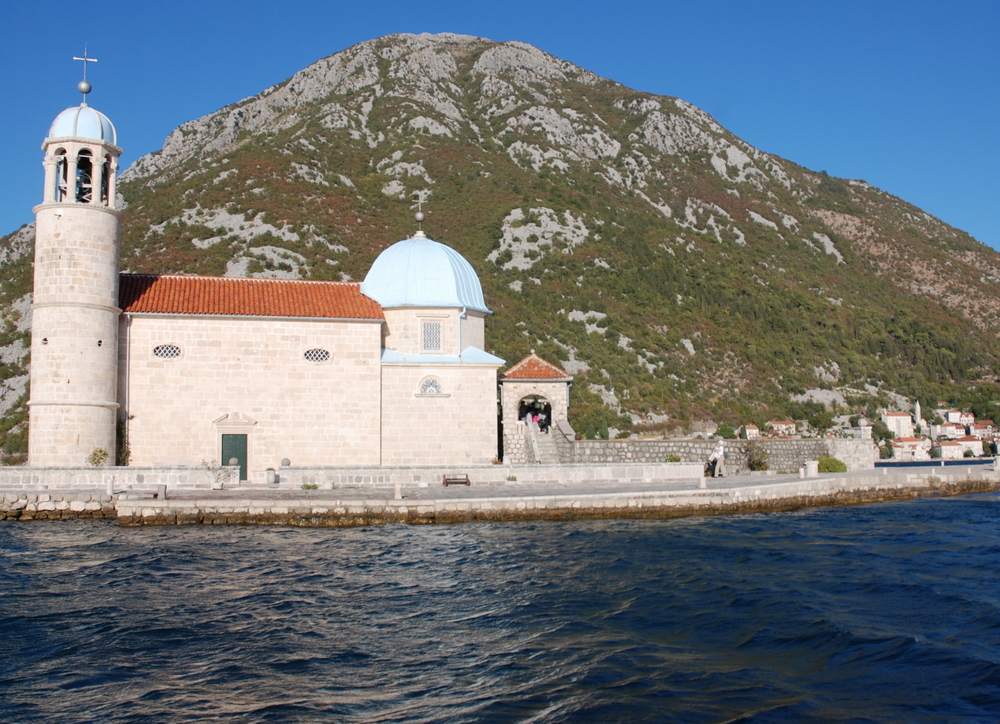 Une église, une île NotreDameduRocher!