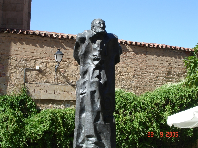 Sculpture représentant Miguel de Unamuno, philosophe, poète, romancier, dramaturge et critique littéraire. Salamanca, Espagne.