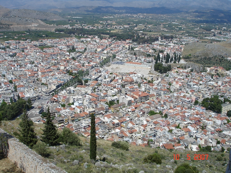 Vue de la ville de Nauplie du haut de la citadelle de Palamidi, Nauplie, Grèce.