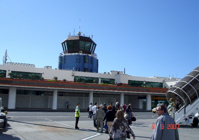Aéroport Santa Catarina à Santa Cruz, Île de Madère, Portugal.