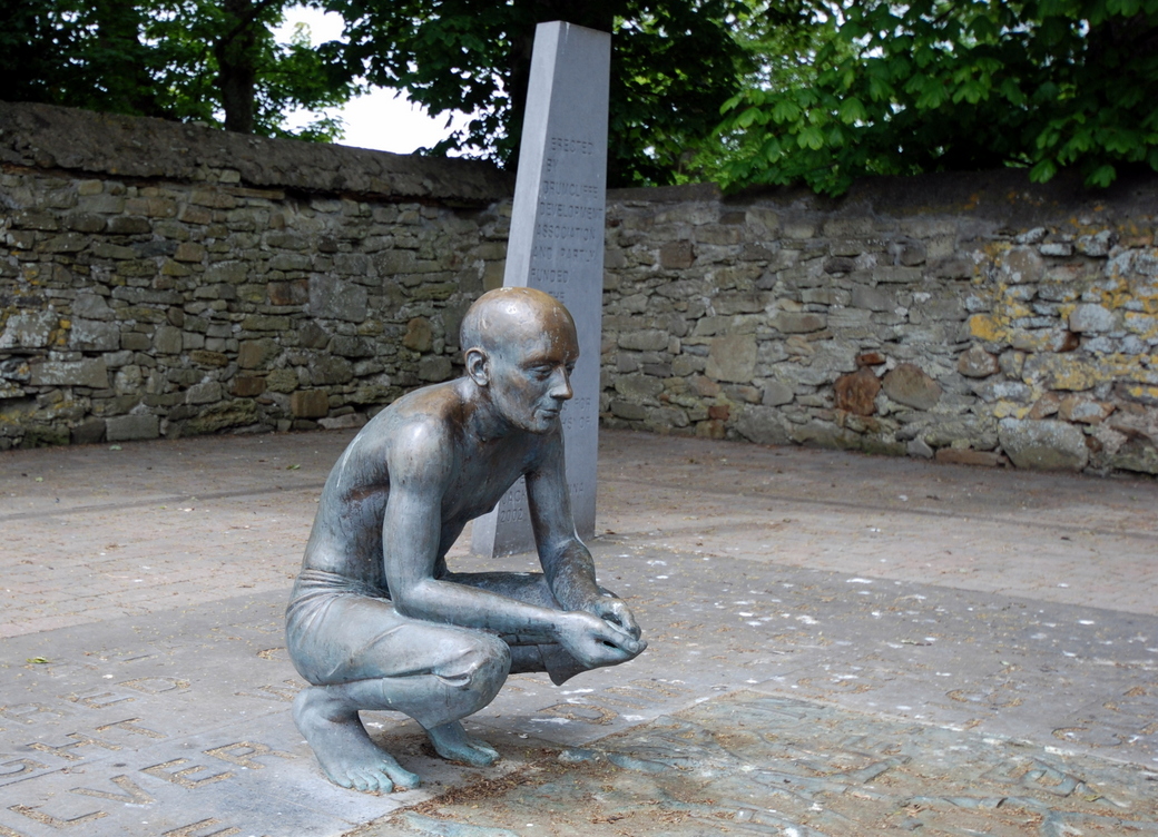 Mémorial de William Butler Yeats, cimetière Saint Columba, Drumcliffe, comté de Sligo, république d’Irlande