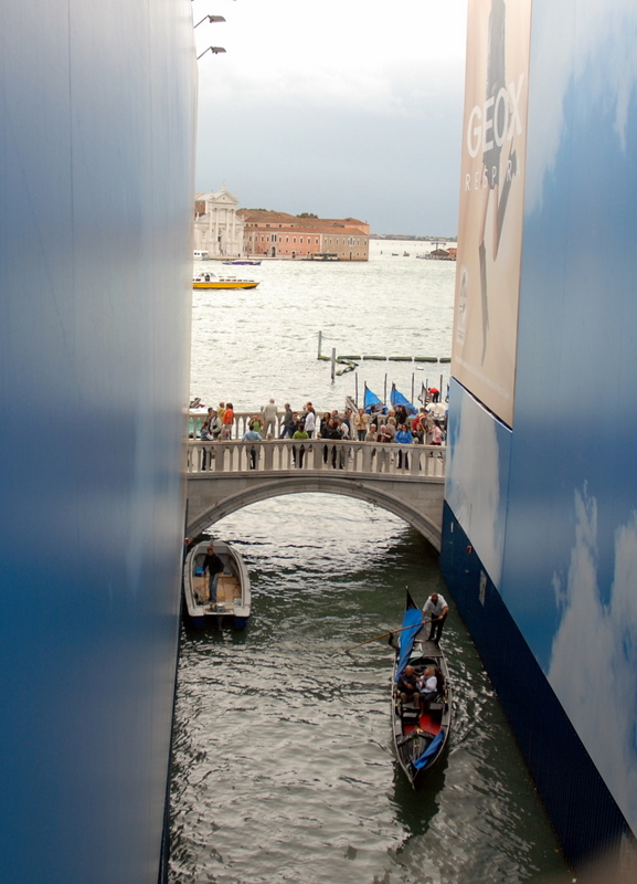 Le pont des Soupirs, place Saint-Marc, Venise, Italie.