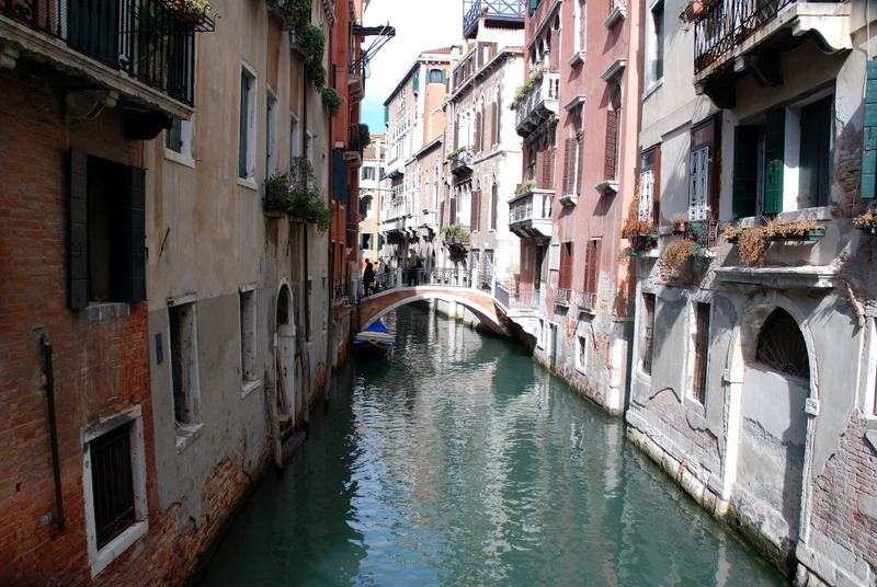 Un autre canal de Venise, Italie.