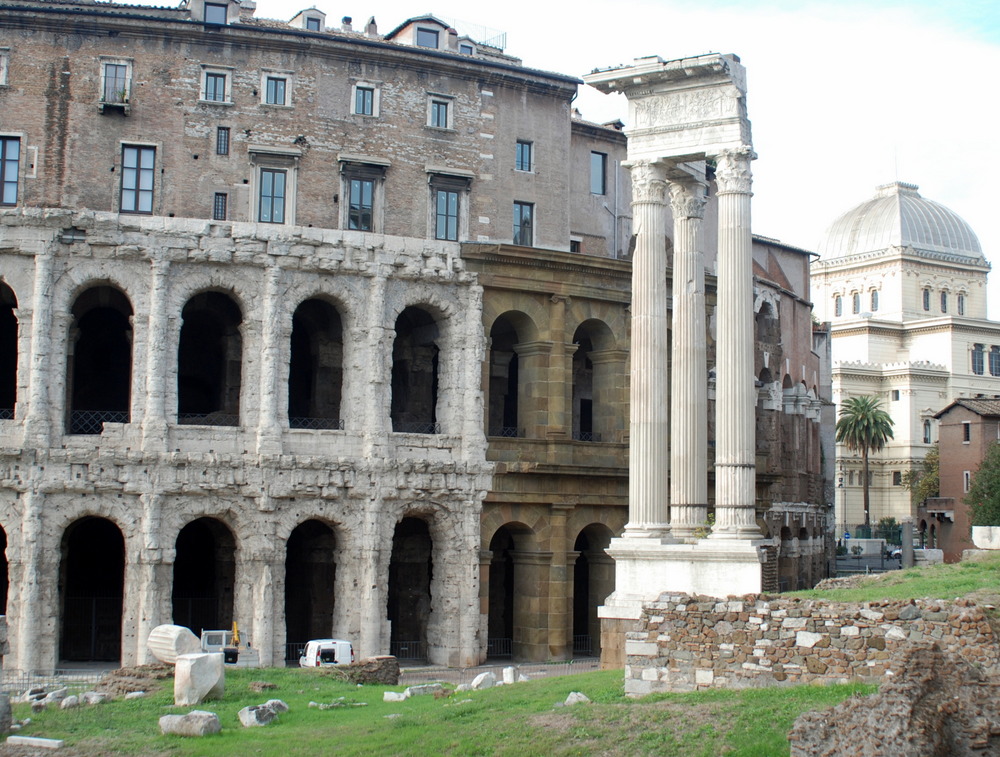 Théâtre de Marcellus, Rome, Italie. Théâtre de Marcellus, Rome, Italie.