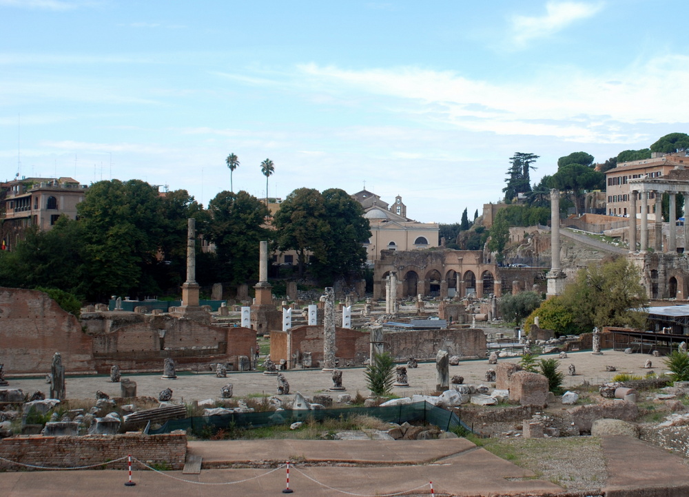 Forums impériaux et romain, Rome, Italie. Forums impériaux et romain, Rome, Italie.