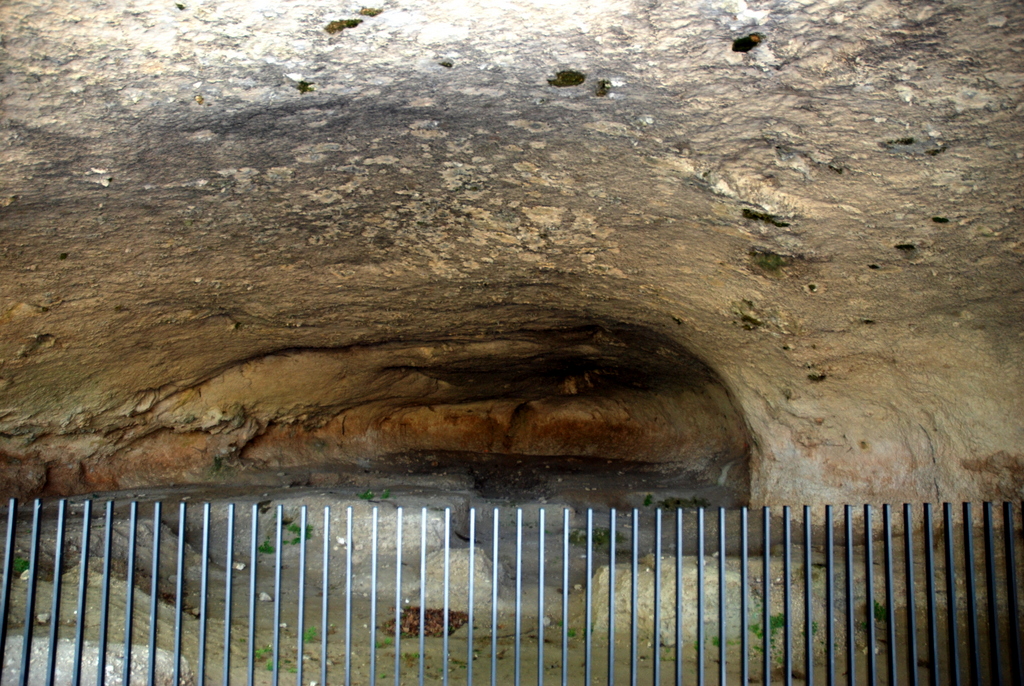 Grotte préhistorique de La Salpêtrière, Vers-Pont-du-Gard, France