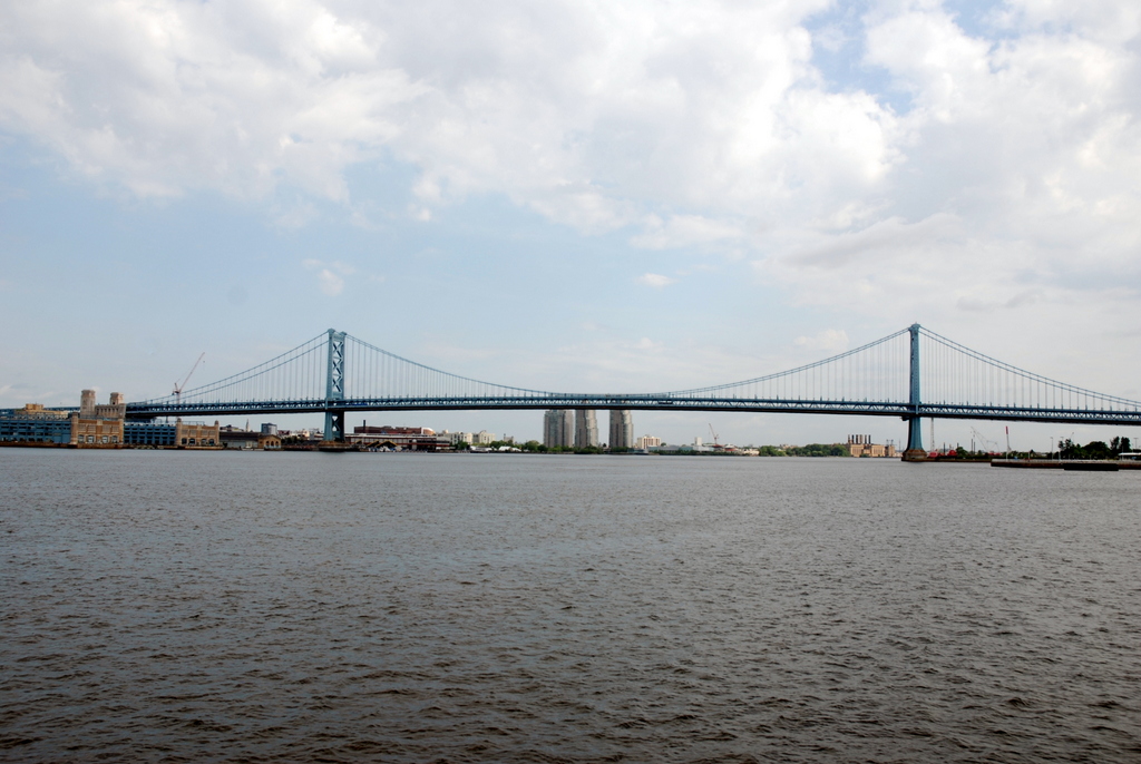 Benjamin Franklin Bridge, Penn’s Landing, Philadelphie, Pennsylvanie, É.-U.
