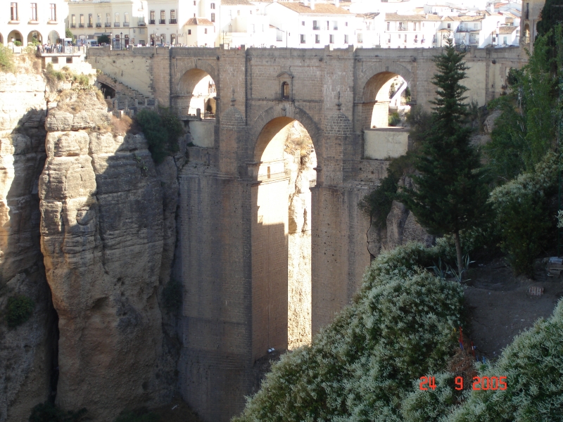 Le pont Neuf de Ronda, Espagne.