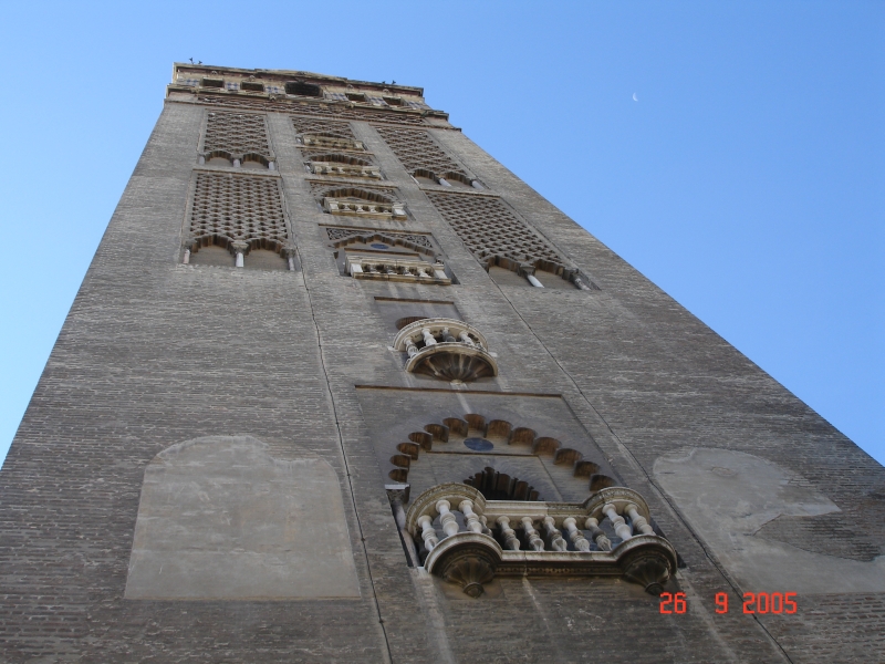 La Giralda. L’ancien minaret devenu clocher. Séville, Espagne.