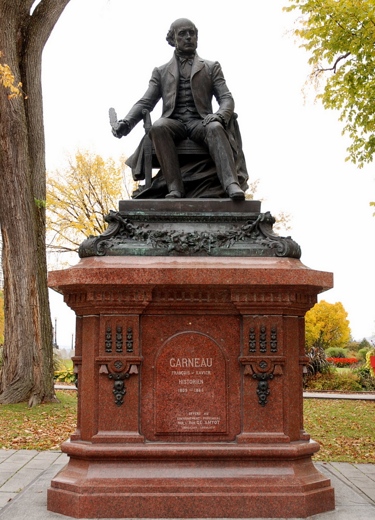 Monument François-Xavier Garneau, Québec, Québec