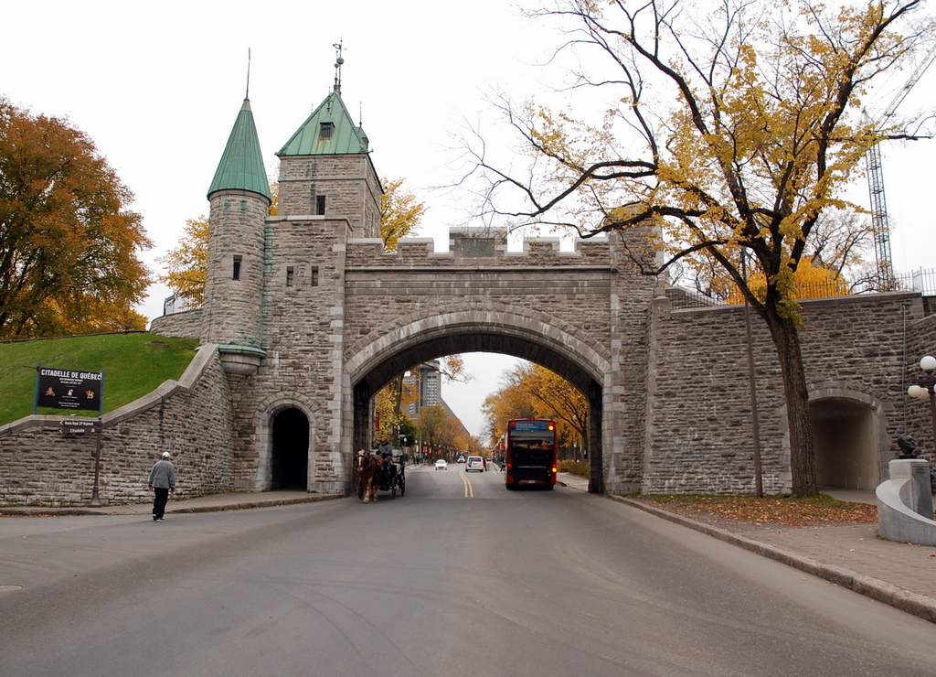 Porte Saint-Louis, Québec, Québec