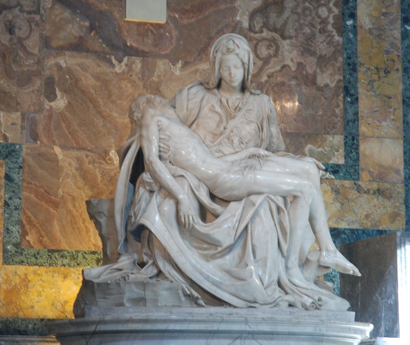 La Pietà de Michel-Ange, Basilique Saint-Pierre de Rome, Italie.