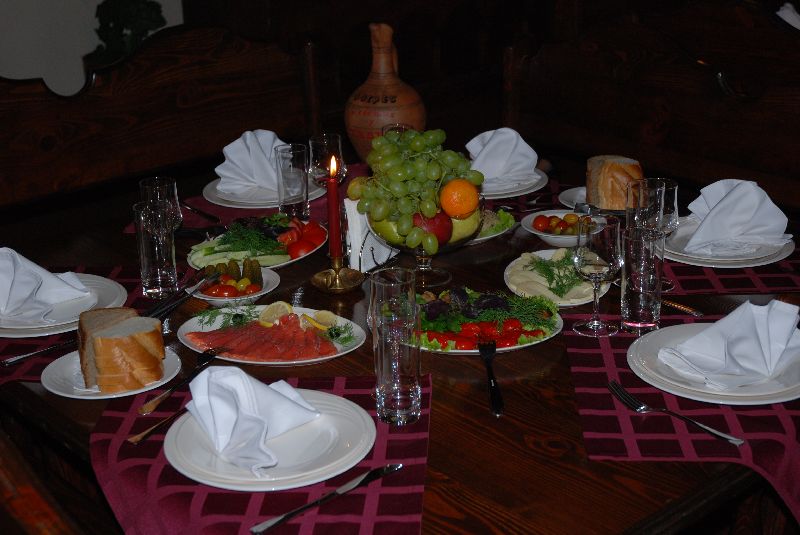 Repas de spécialités géorgiennes « Chez Staline », Moscou, Russie.