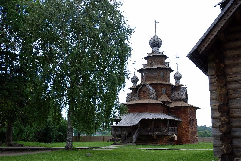 Une des maisons du musée de l’Architecture en bois, Souzdal, Russie.