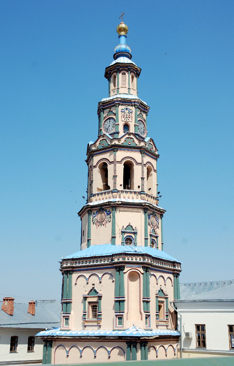 Le clocher de la cathédrale de Saint-Pierre et de Saint-Paul, Kazan, Russie.