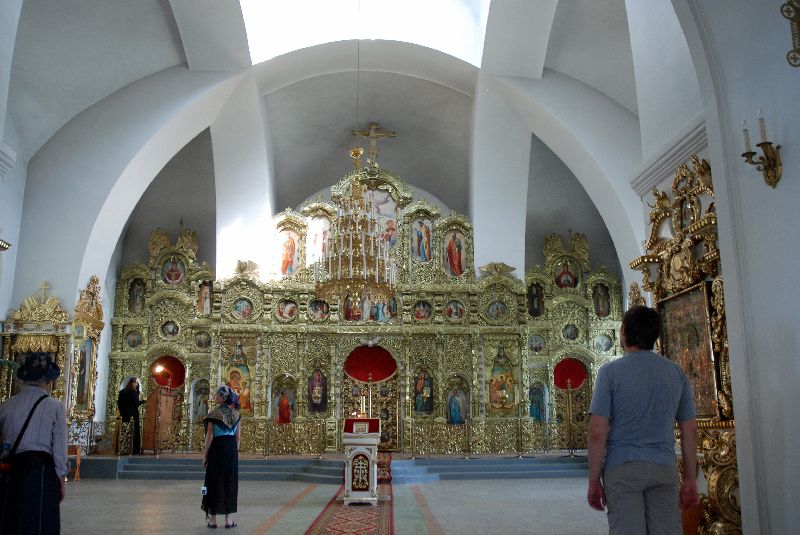 L’iconostase de la cathédrale de la Sainte-Trinité, Monastère de Raïfa, Kazan, Russie.