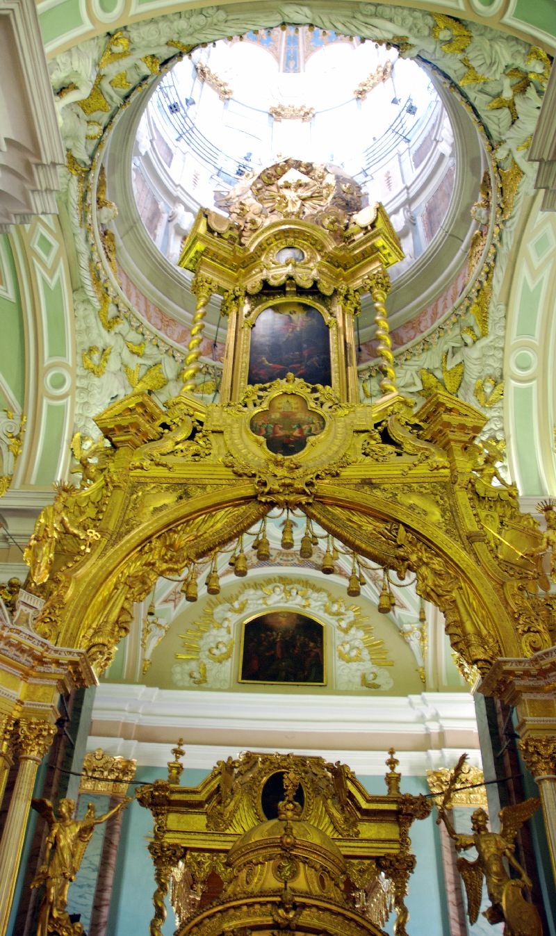 Iconostase de la cathédrale Saint-Pierre-et-Saint-Paul, Île aux Lièvres, Saint-Pétersbourg, Russie.