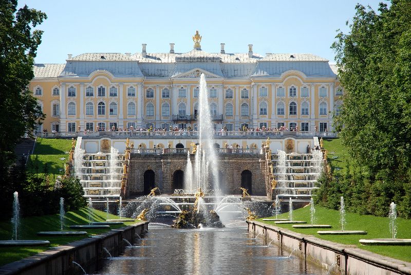 Grand palais de Peterhof, Peterhof, Russie.