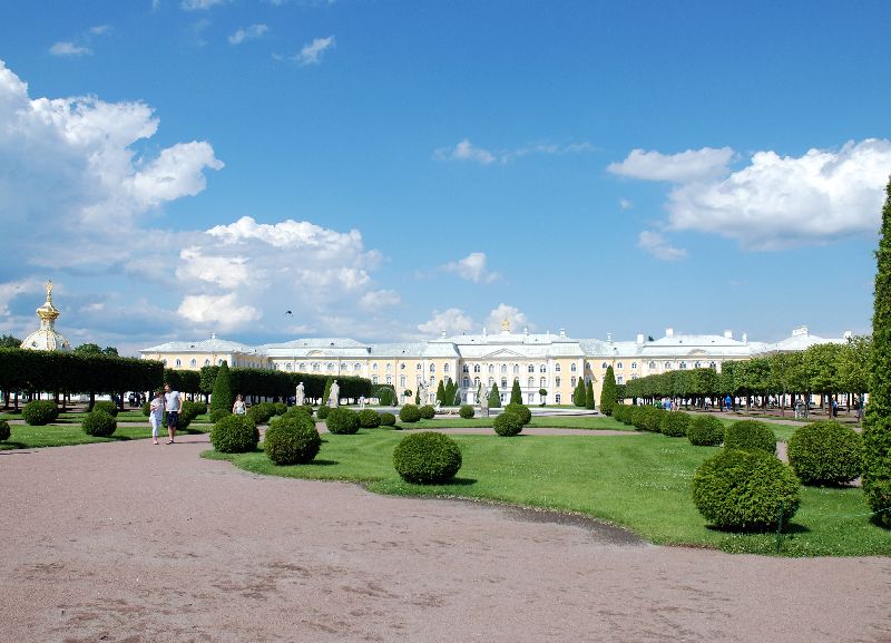 Jardin supérieur de Peterhof, Russie.