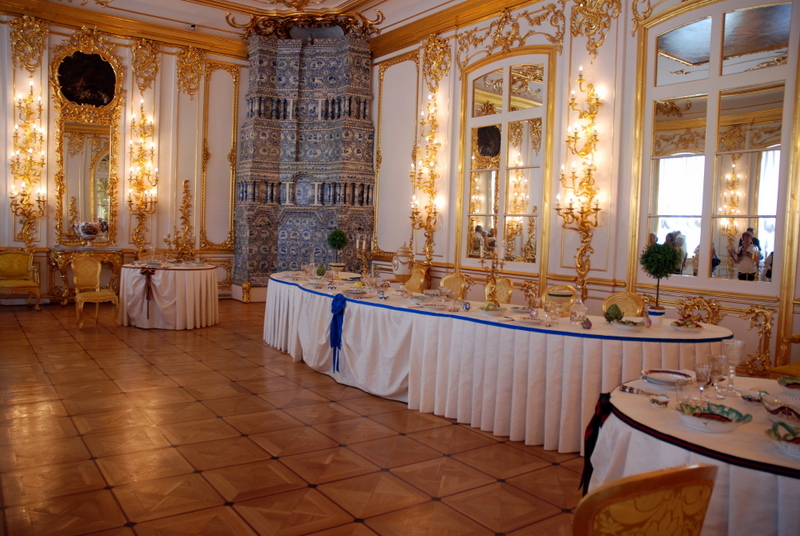 La salle à manger des chevaliers du palais de Catherine, Pouchkine, Russie.