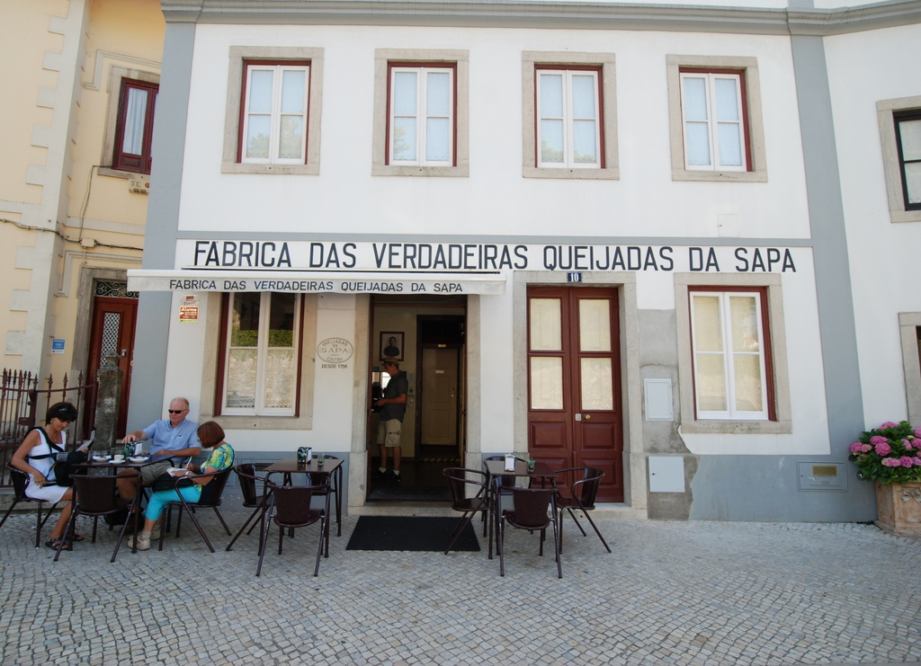Fabrica das Verdadeiras queijadas da sapa, Sintra, Portugal