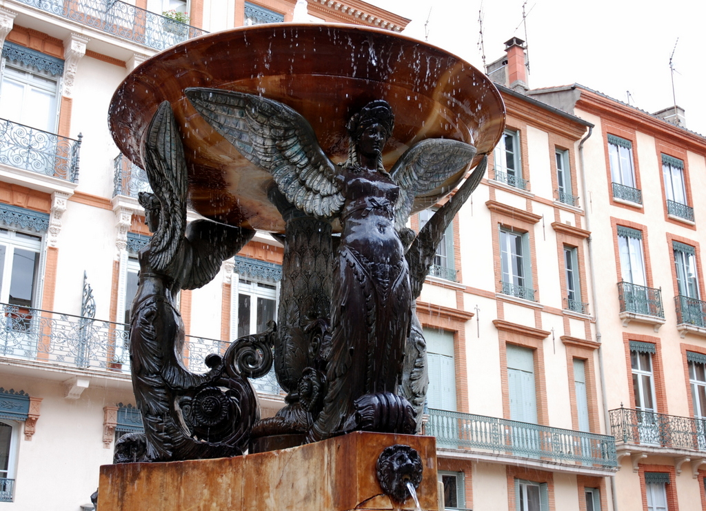 Fontaine des trois femmes ailées, Toulouse, France