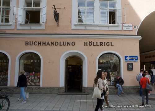 Buchhandlung Höllrigl, Salzbourg, Autriche