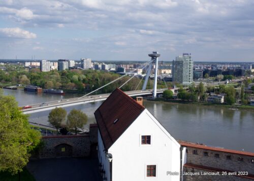 Pont de l'Insurrection nationale slovaque, Bratislava, Slovaquie