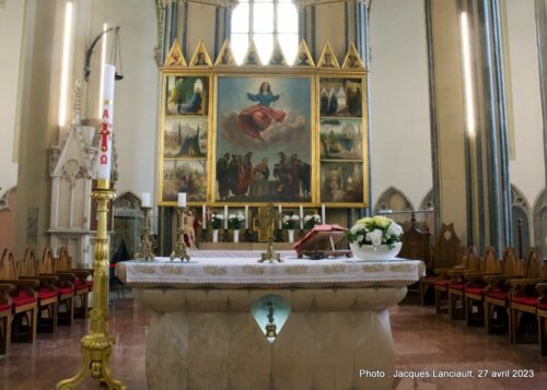 Maître-autel, église Notre-Dame-de-l'Assomption, Budapest, Hongrie