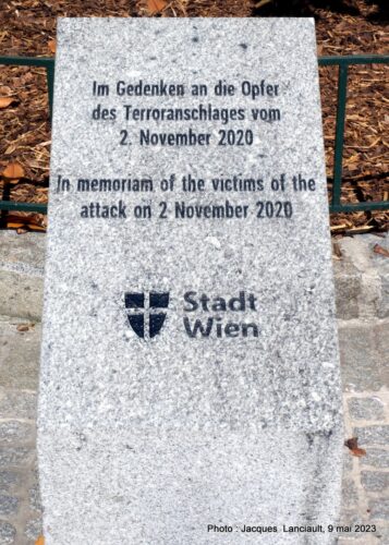 Arbre commémoratif de l'attaque terroriste du 2 novembre 2020, Vienne, Autriche